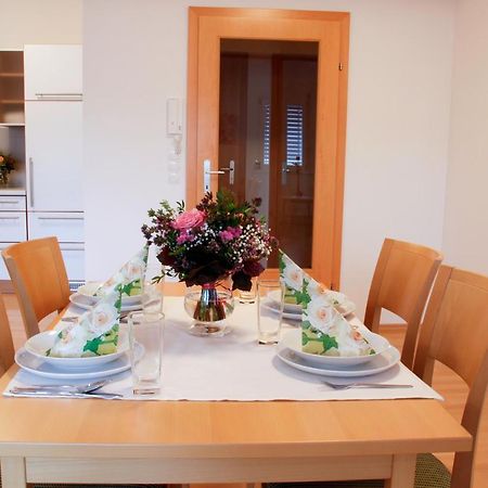 Raiffeisenhof Appartements 에렌하우센 외부 사진