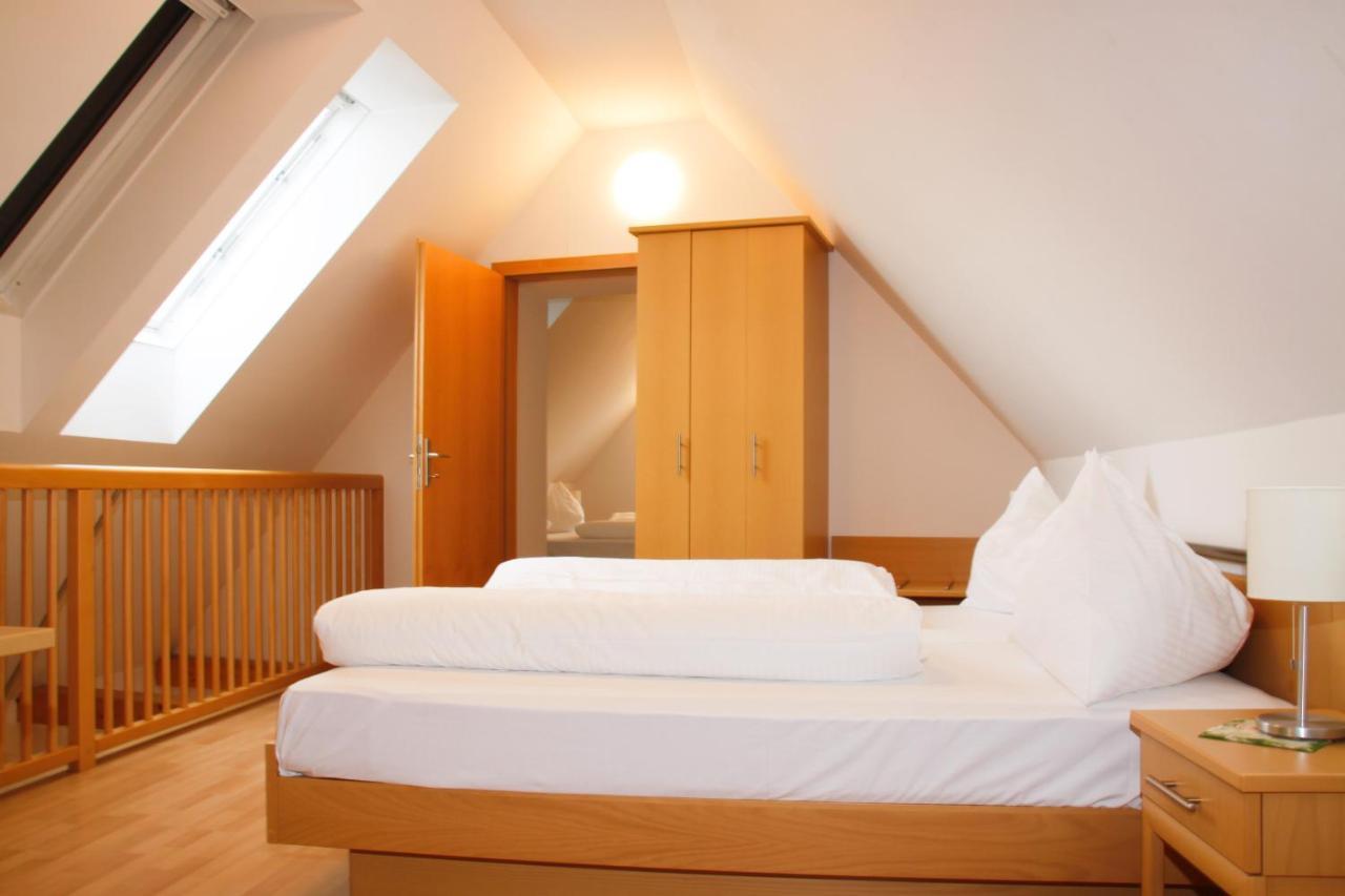 Raiffeisenhof Appartements 에렌하우센 외부 사진